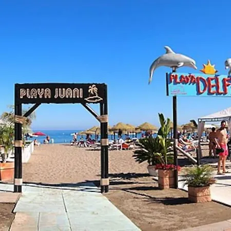 Moderno Piso En La Carihuela A Un Paso De La Playa Appartamento