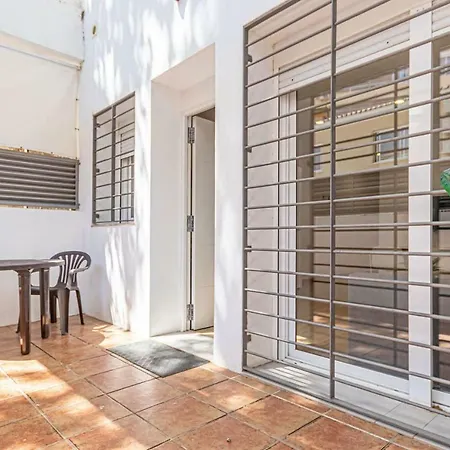Moderno Piso En La Carihuela A Un Paso De La Playa Daire Torremolinos